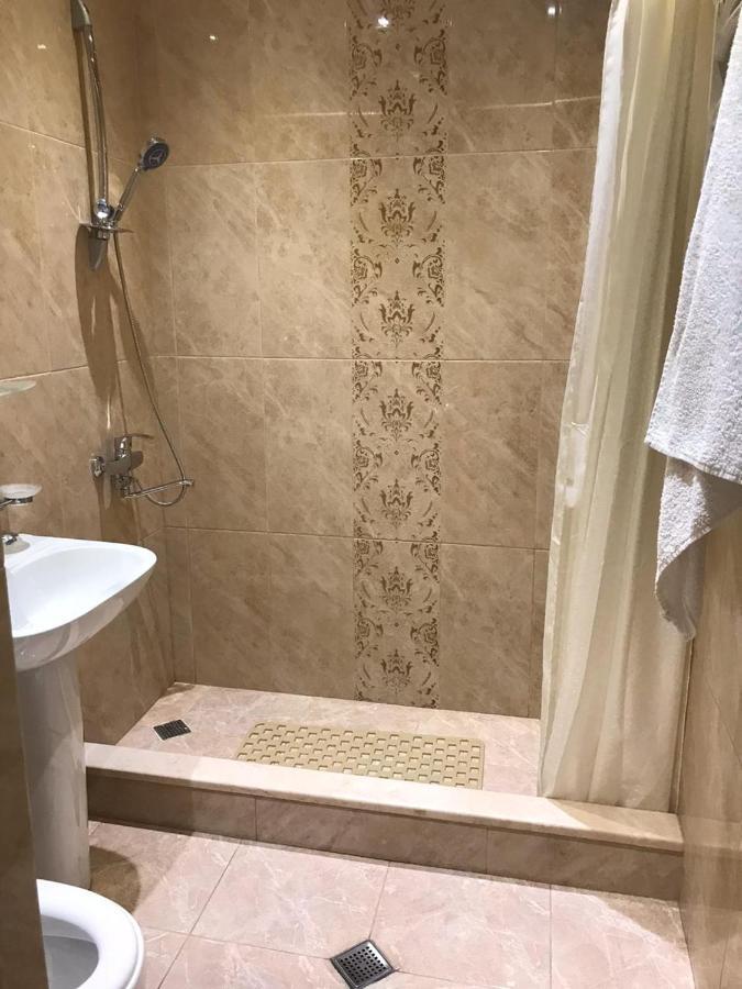 Rustaveli Apartment City Centre تبليسي المظهر الخارجي الصورة