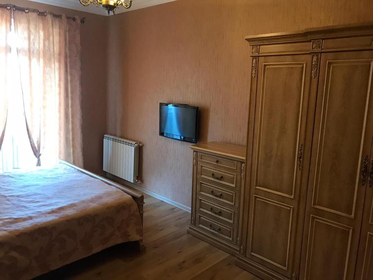 Rustaveli Apartment City Centre تبليسي المظهر الخارجي الصورة