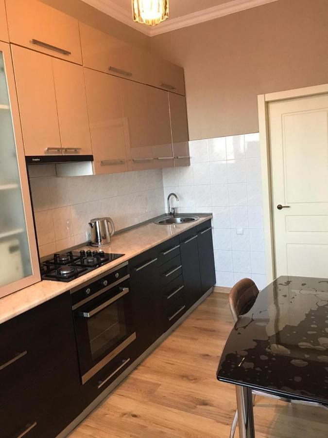 Rustaveli Apartment City Centre تبليسي المظهر الخارجي الصورة